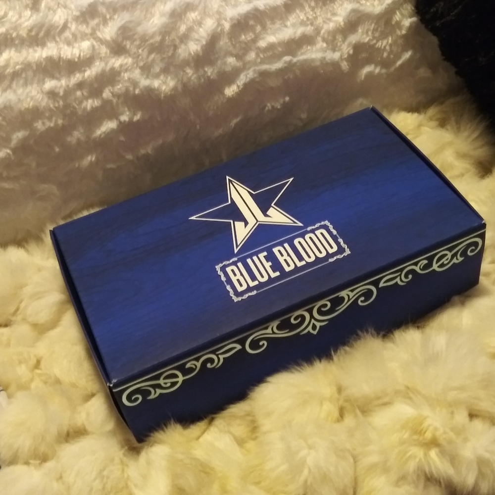 Jeffree Star Blue Blood Box